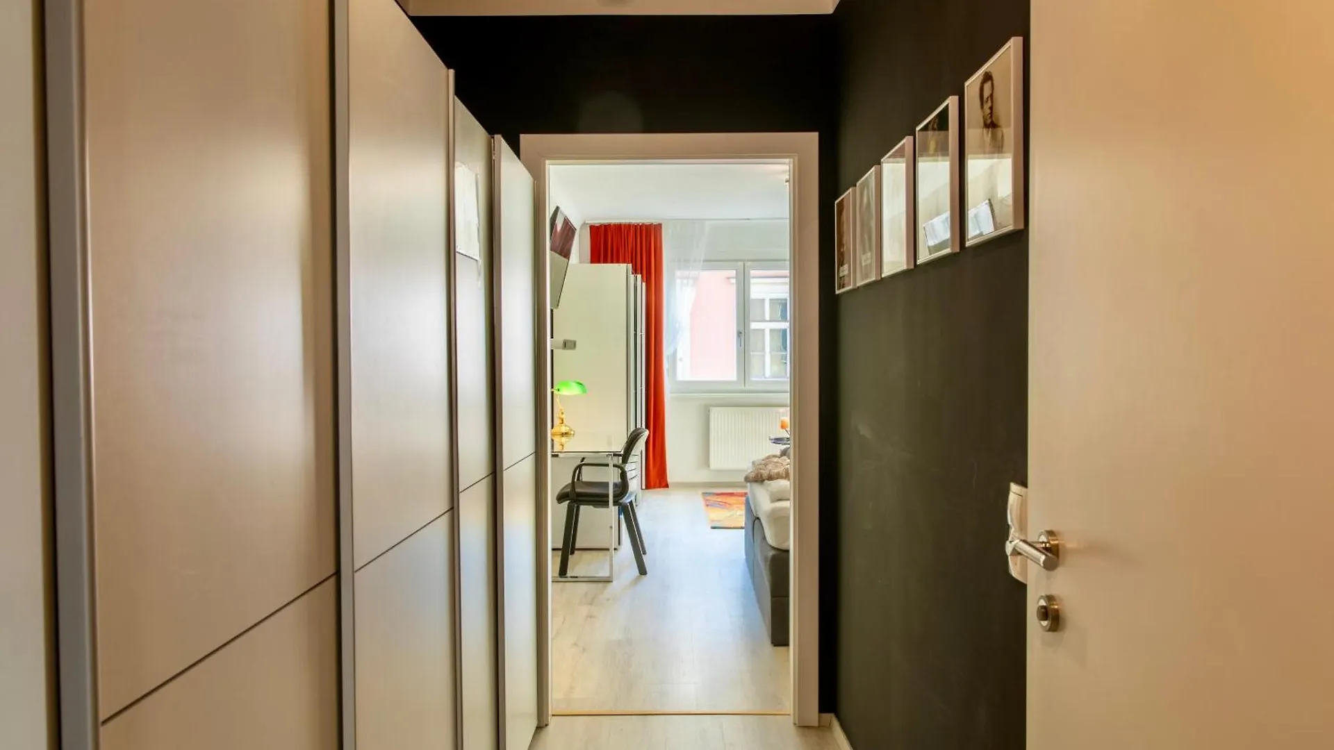 Stylishly Colorful & Central In Wien - Wifi